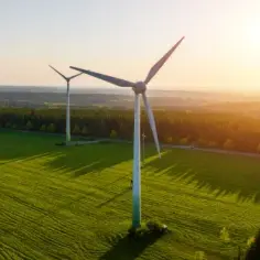 Ile prądu wytwarza wiatrak? Zaskakujące dane o energii z wiatru