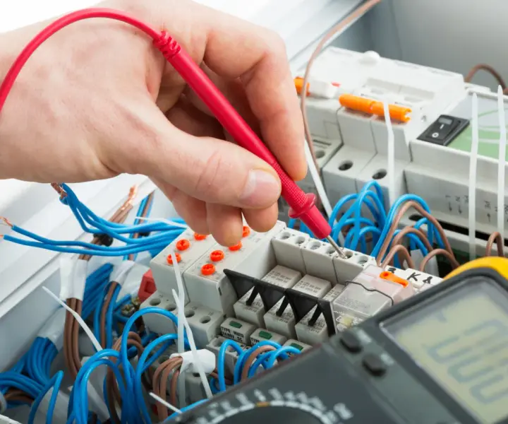 Ile kosztuje oświadczenie elektryka? Sprawdź ceny i ważne informacje